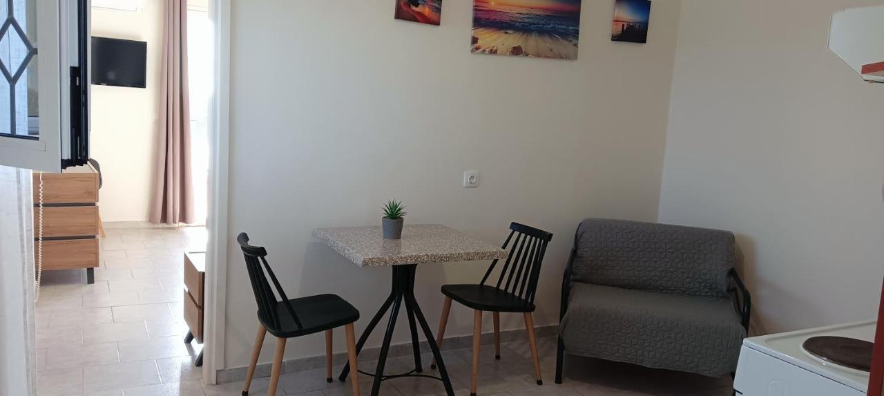 Alonaki Bay Apartment Halikounas Exterior photo